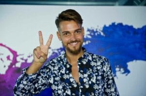 Valerio Scanu fidanzato ma non fa coming out