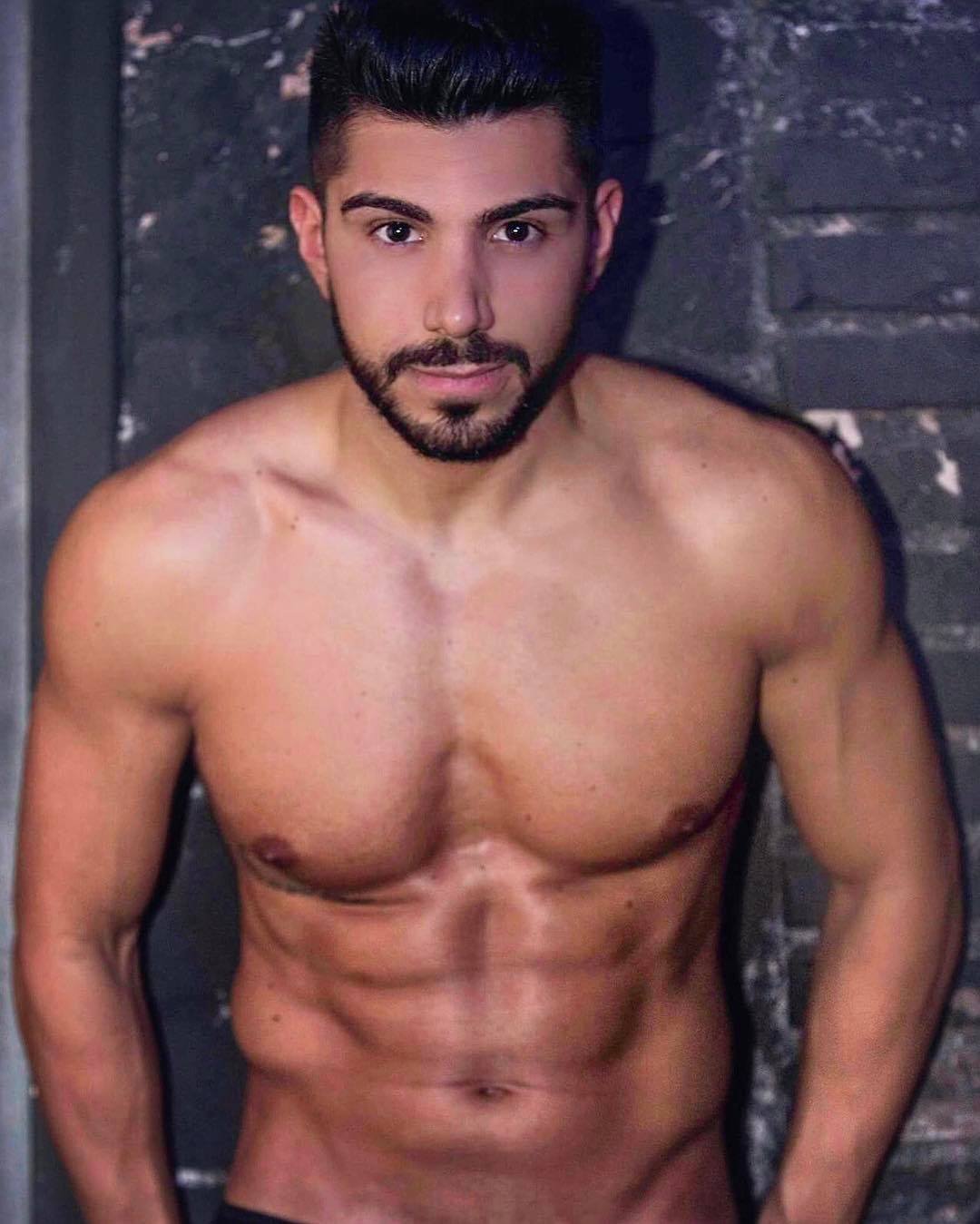 Emanuele-Maringola-senza-maglia