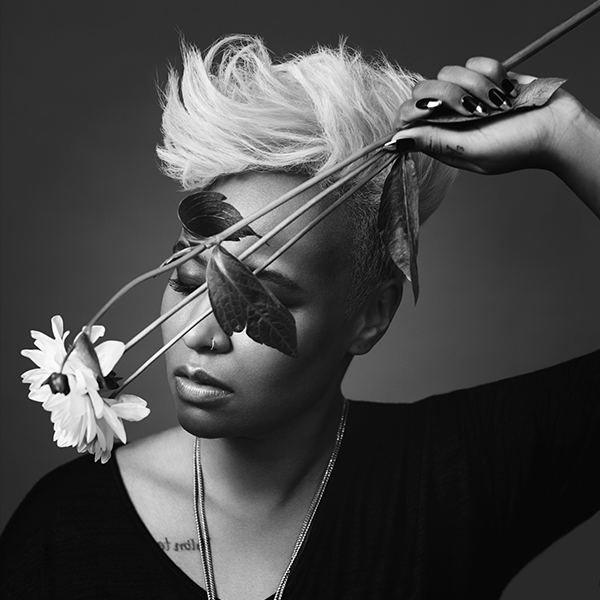 Starlight-di-emeli-sande-testo-traduzione-e-video