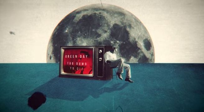 Too-Dumb-to-Die-dei-green-day-testo-traduzione-e-video