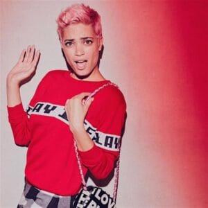 semplice-di-elodie-testo-e-video-ufficiale