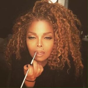 janet-jackson-si-e-rifatta-di-nuovo-il-naso
