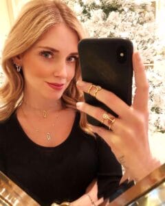 Chiara-Ferragni-sfoggia-i-gioielli-creati-da-Gigi-Hadid