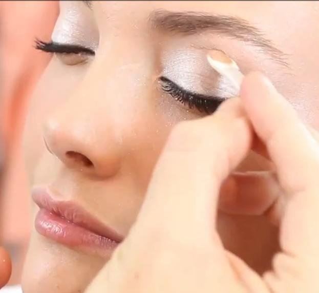 make-up-in-bianco