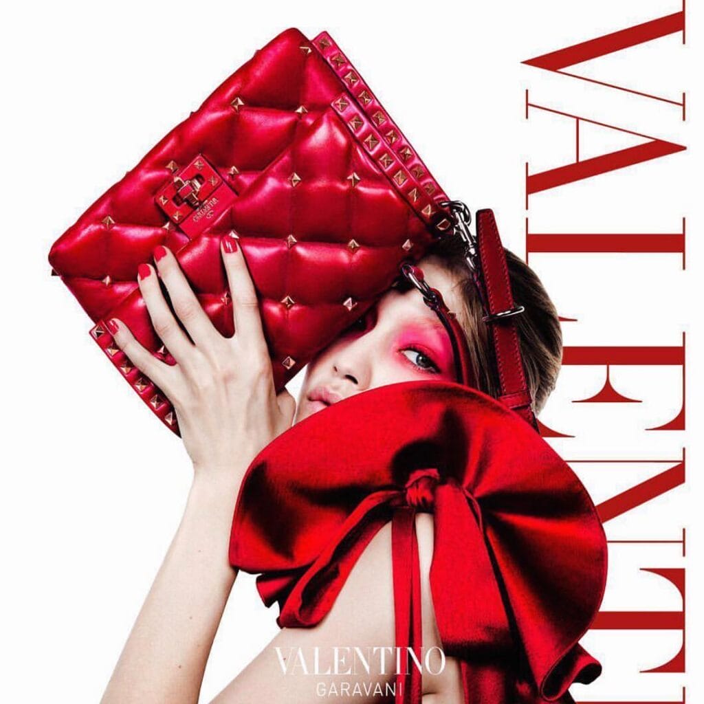 gigi-hadid-testimonial-campagna-primavera-estate-2018-di-valentino