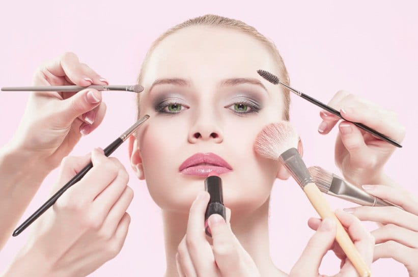 valorizzare-la-fronte-alta-con-il-make-up