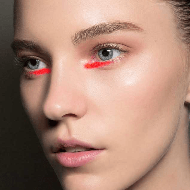 linee-grafiche-in-rosso