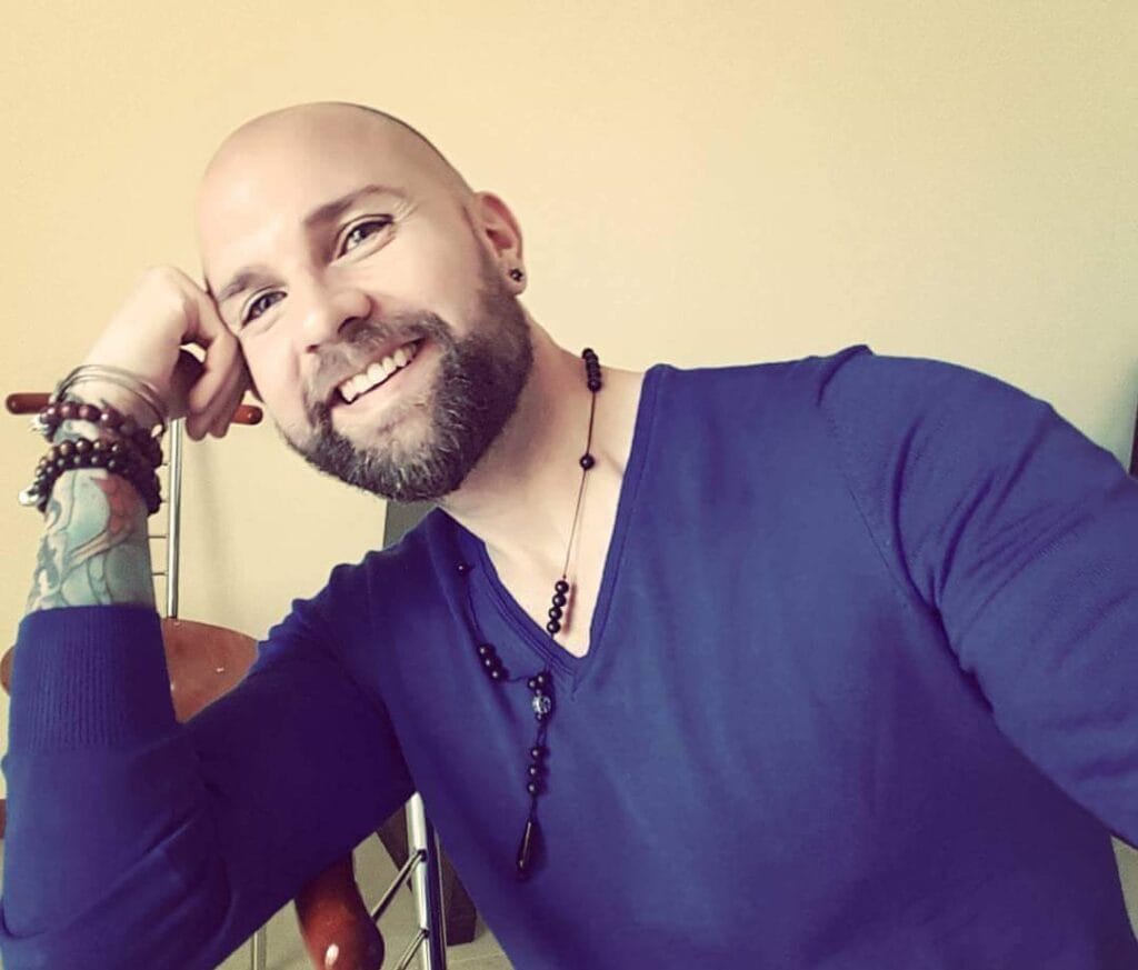 Miky-Falcicchio-trasforma-la-sua-agenzia-in-Fatti-per-il-Successo-Academy