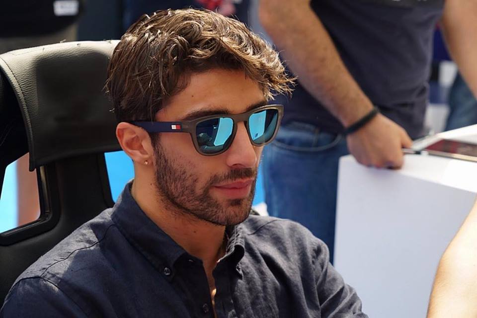 andrea-iannone-non-parla-di-belen-rodriguez