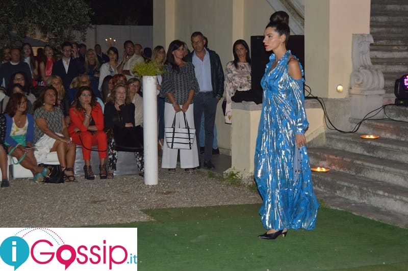 Outfit-elegante-e-raffinato-in-passerella