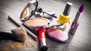 quanto-durano-i-cosmetici