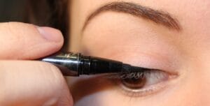 come-rimediare-agli-incovenienti-dell-eyeliner-liquido