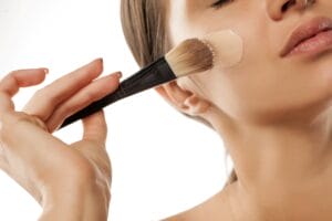 applicare-i-fondotinta-BIO