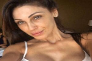 Come-Anna-Tatangelo-senza-trucco-e-senza-filtri