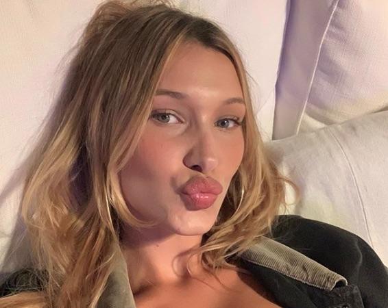 bella-hadid-capelli-biondi