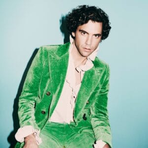 tiny-love-di-mika-testo-traduzione-e-video