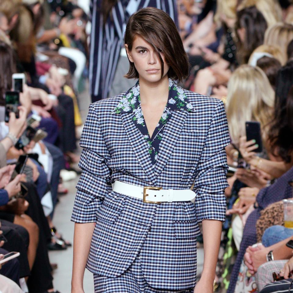 michael-kors-punta-molto-sull-inclusione