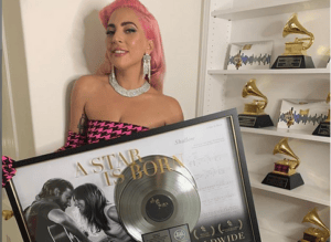 a-star-is-bord-di-lady-gaga-supera-6-milioni-di-copie