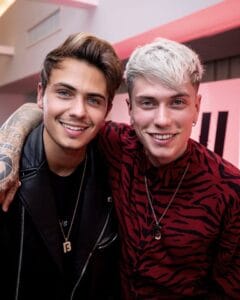 Benji e Fede feat- Shari