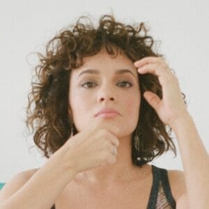 im-alive-di-norah-jones-testo-traduzione-e-video