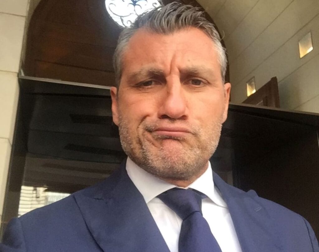 chi-e-bobo-vieri-eta-altezza-peso-fidanzate-moglie-figlie-carriera-calcio-instagram