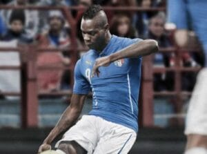 chi-e-mario-balotelli-anni-altezza-peso-biografia-carriera-fidanzata-instagram-figlia-stipendio-patrimonio