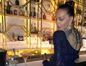 chi-e-nina-moric-eta-altezza-peso-biografia-carriera-vita-privata-amori-anni-figlio-fabrizio-corona-marito
