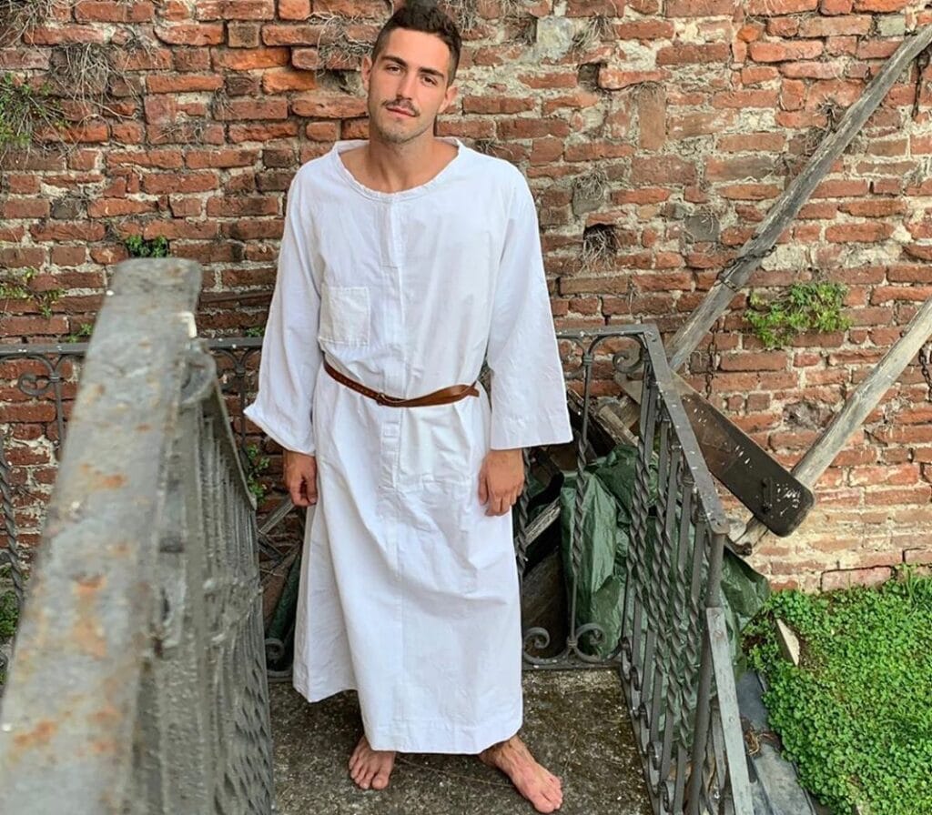 chi-e-tommaso-zorzi-eta-altezza-genitori-iconize-libro-riccanza-instagram-e-fidanzato
