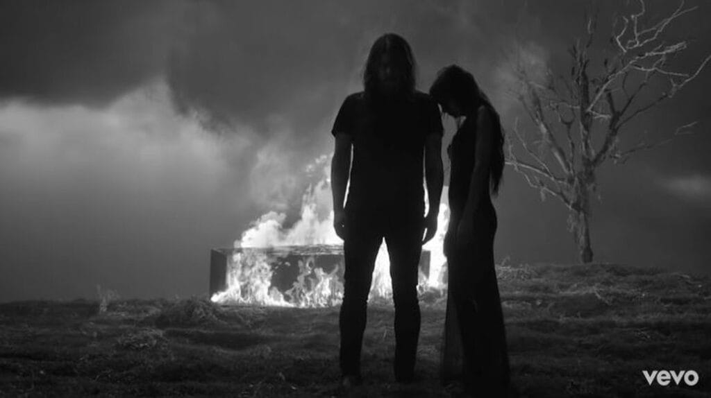 Shame Shame dei Foo Fighters: testo, traduzione e video ufficiale