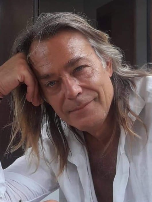 Oscar Garavani, nipote di Valentino, da modello a designer di borse