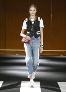 Dolce Gabbana lancia i DG Digital Show per proposte see now buy now