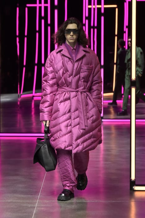 Moda Fendi, c'è luce in fondo al tunnel
