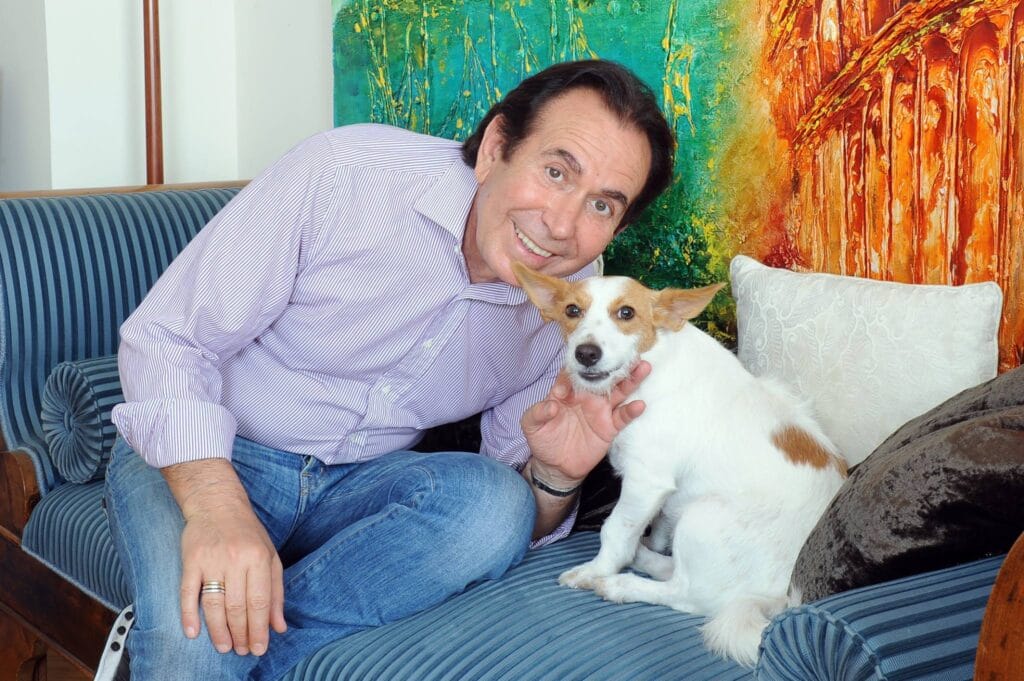 Giucas Casella con il cane