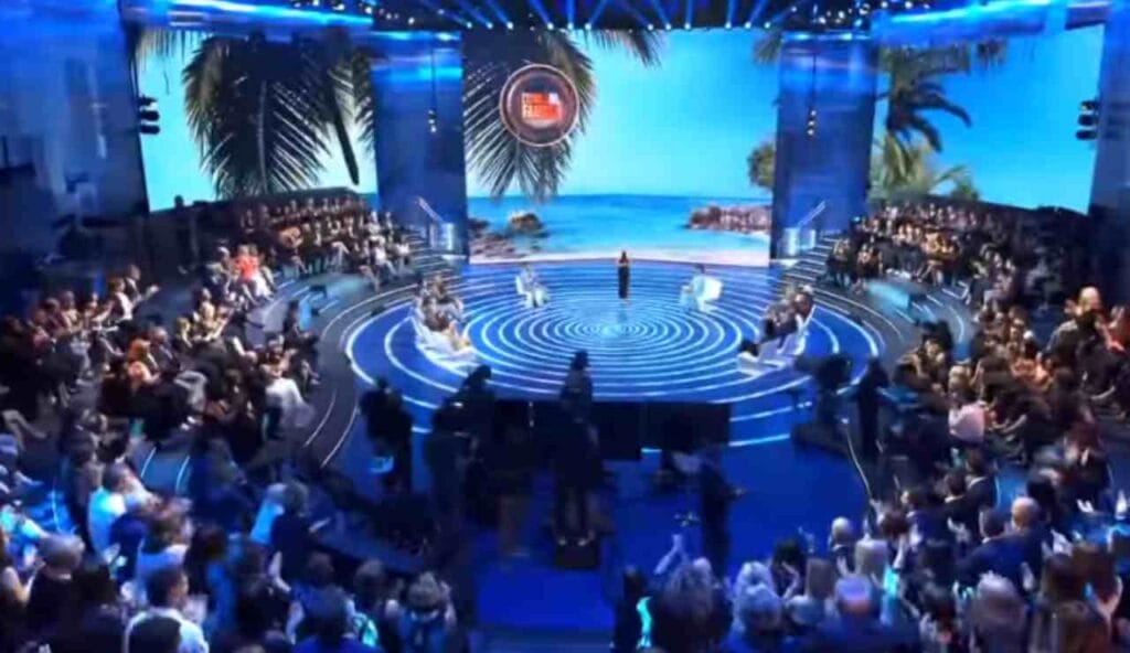 Studio-Isola-dei-Famosi (2)