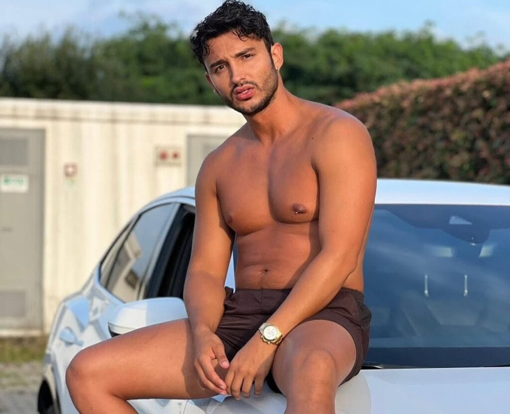 Andrea Candeo single